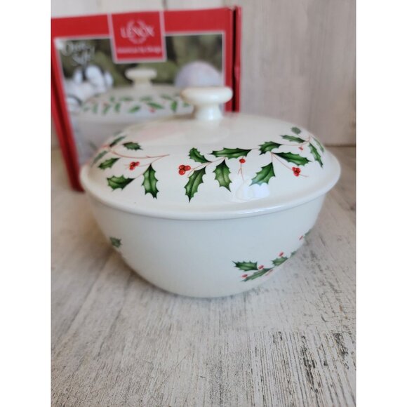 Lenox NEW small covered casserole 24oz holiday dish Xmas - Picture 4 of 7